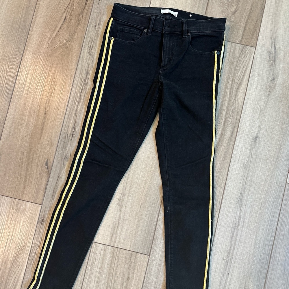 LOFT SKINNY Black Jeans with gold side Stripes stretchy